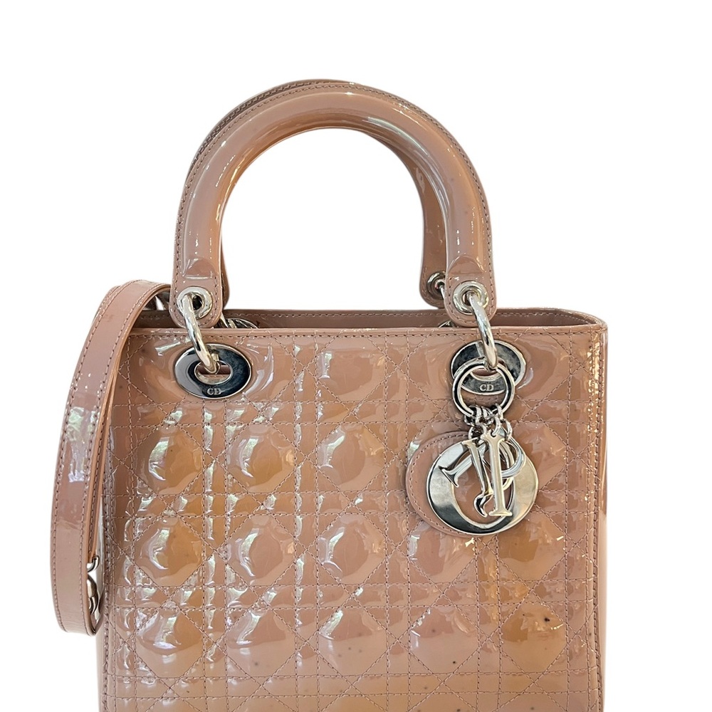 CHRISTIAN DIOR Patent Cannage Medium Lady Dior